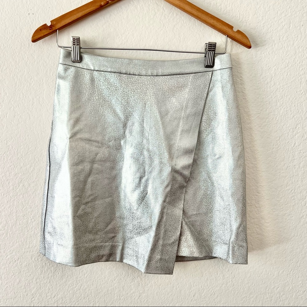 H&M Silver Iridescent Wrap Mini Skirt Sz 6